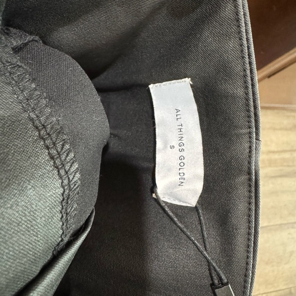 All Things Golden Second Skin Pants *Nwt Size SMALL - Picture 9 of 9